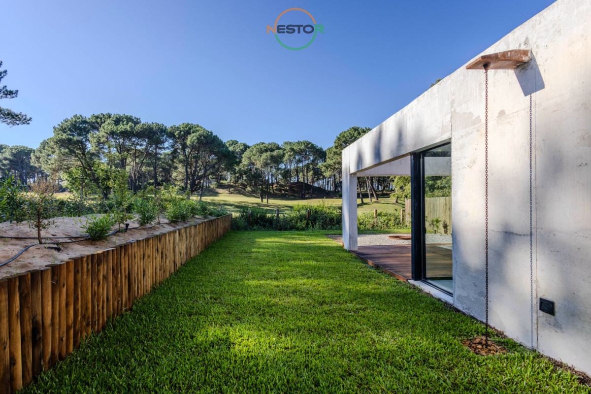 Casa ID.6684 - Casa 3 DORMITORIOS en Club del Lago, Punta Ballena