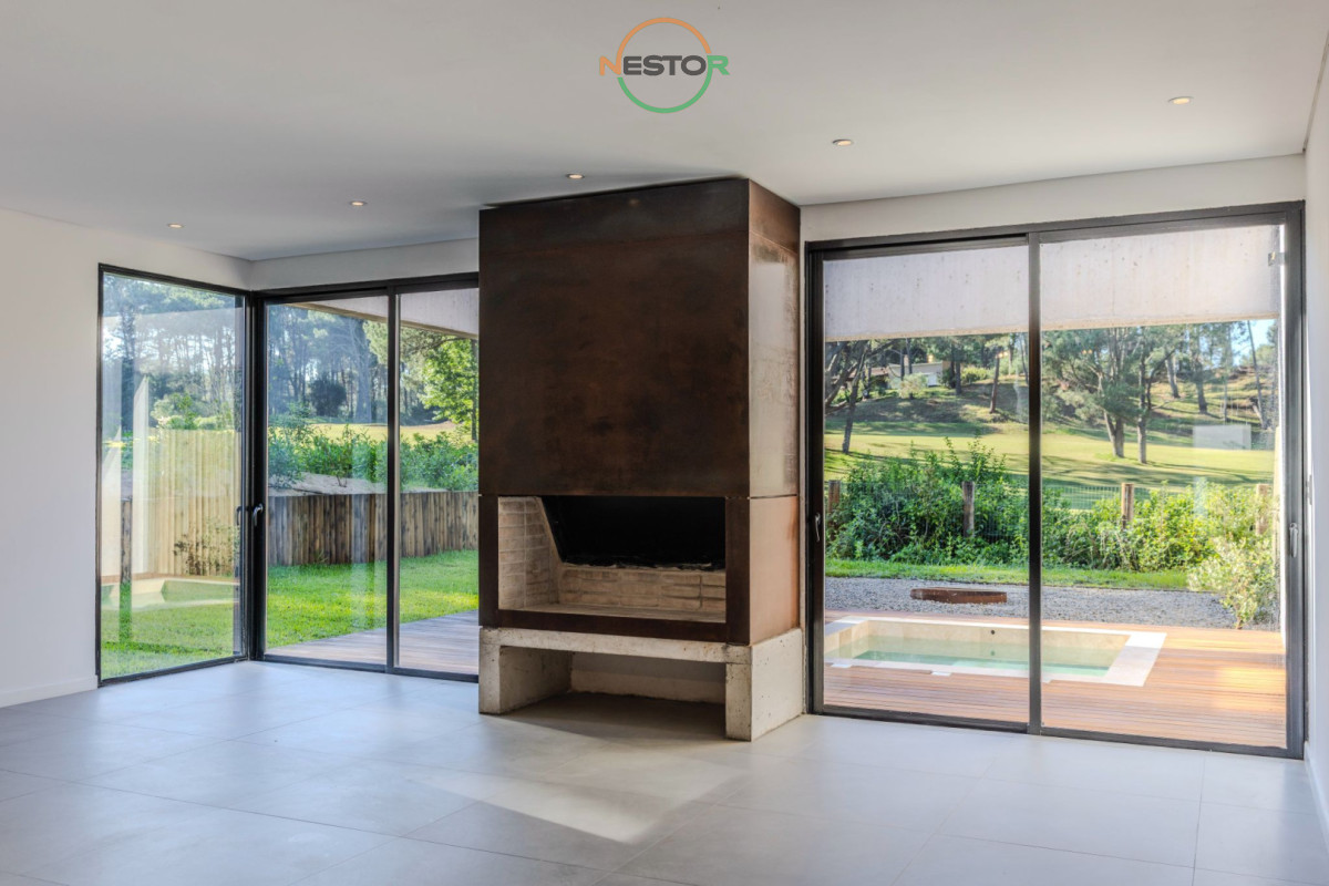 Casa ID.6684 - Casa 3 DORMITORIOS en Club del Lago, Punta Ballena