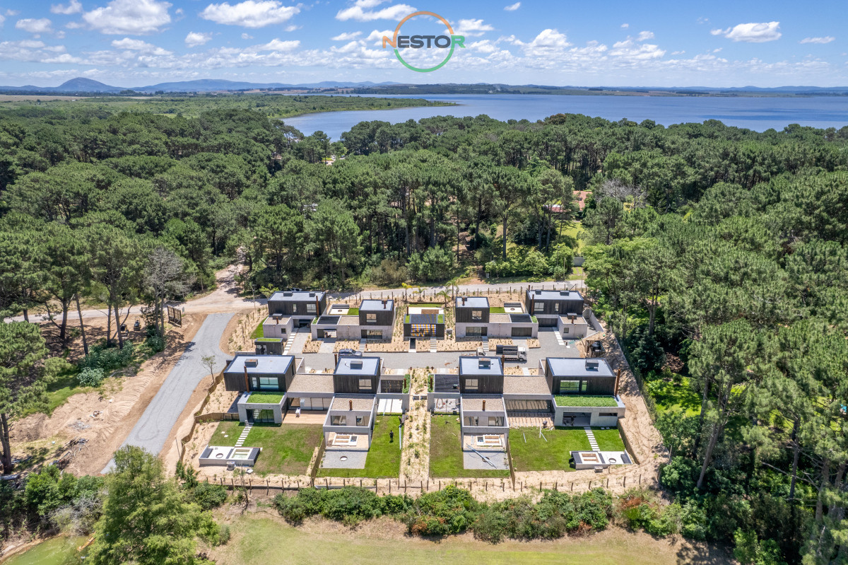 Casa ID.6684 - Casa 3 DORMITORIOS en Club del Lago, Punta Ballena