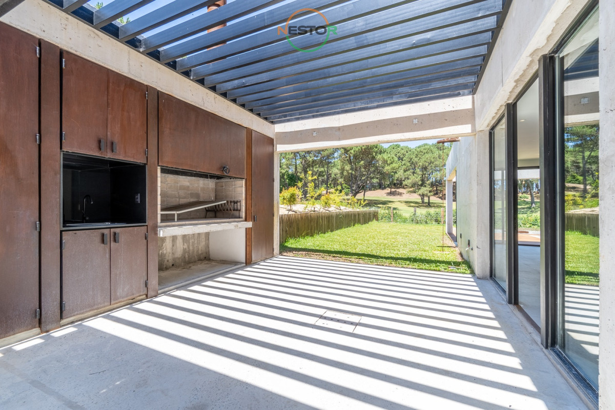 Casa ID.6684 - Casa 3 DORMITORIOS en Club del Lago, Punta Ballena