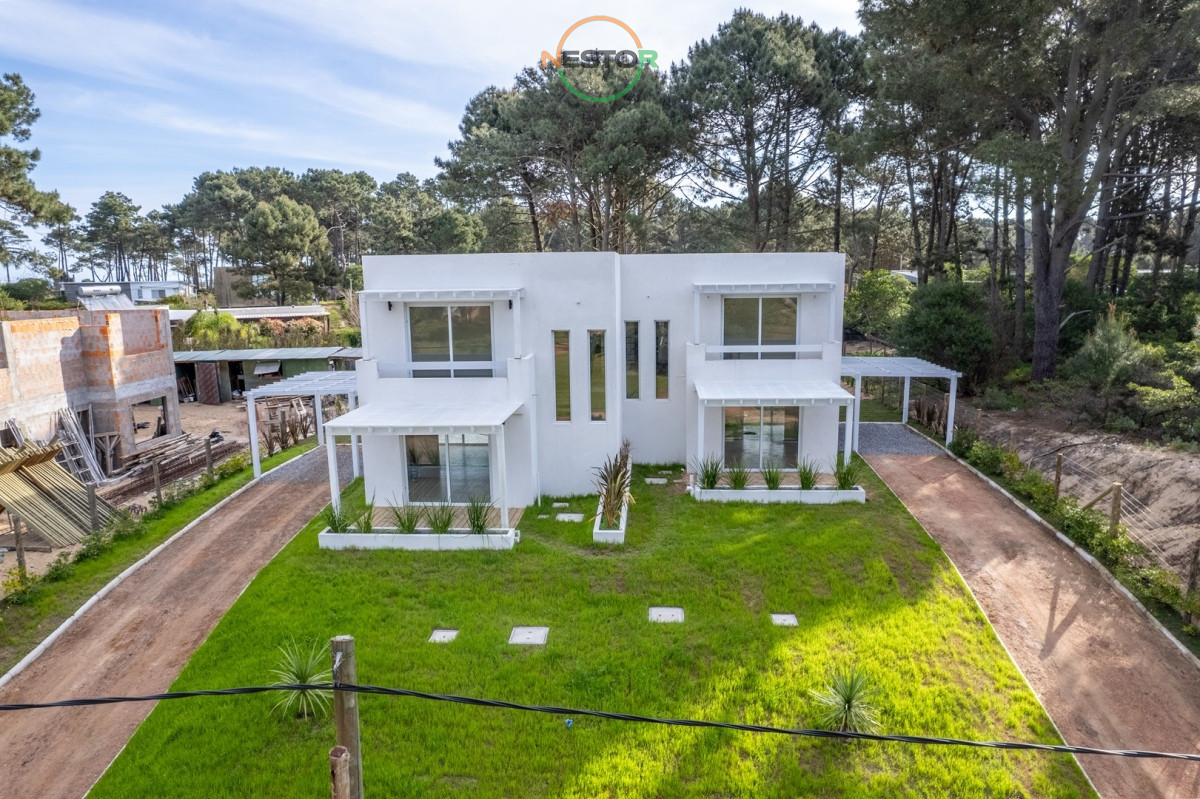 Casa ID.6588 - Casa 2 DORMITORIOS en Chihuahua, Punta Ballena