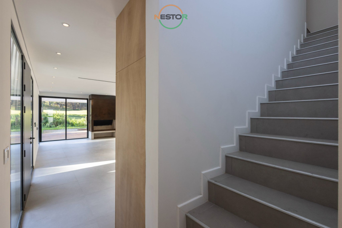 Casa ID.6684 - Casa 3 DORMITORIOS en Club del Lago, Punta Ballena