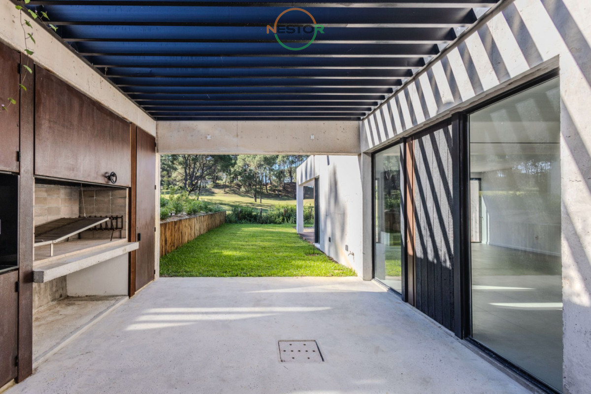 Casa ID.6684 - Casa 3 DORMITORIOS en Club del Lago, Punta Ballena