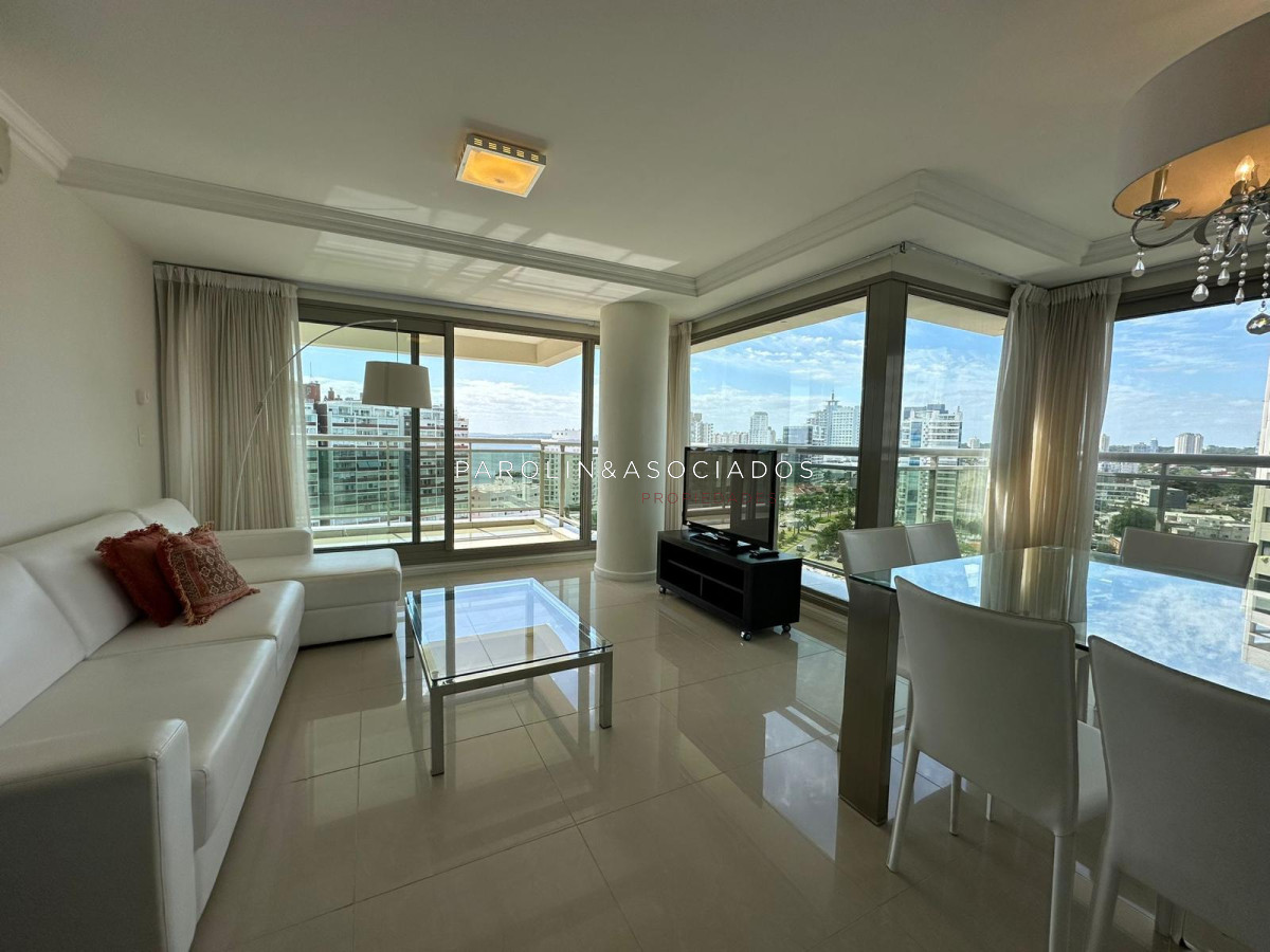 Brava - GoPunta - Portal Inmobiliario de Punta del Este - Maldonado