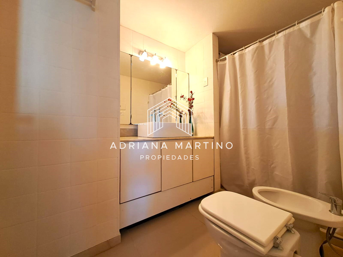 Apartamento ID.71048 - Venta  Apartamento 1 dormitorio en Península 