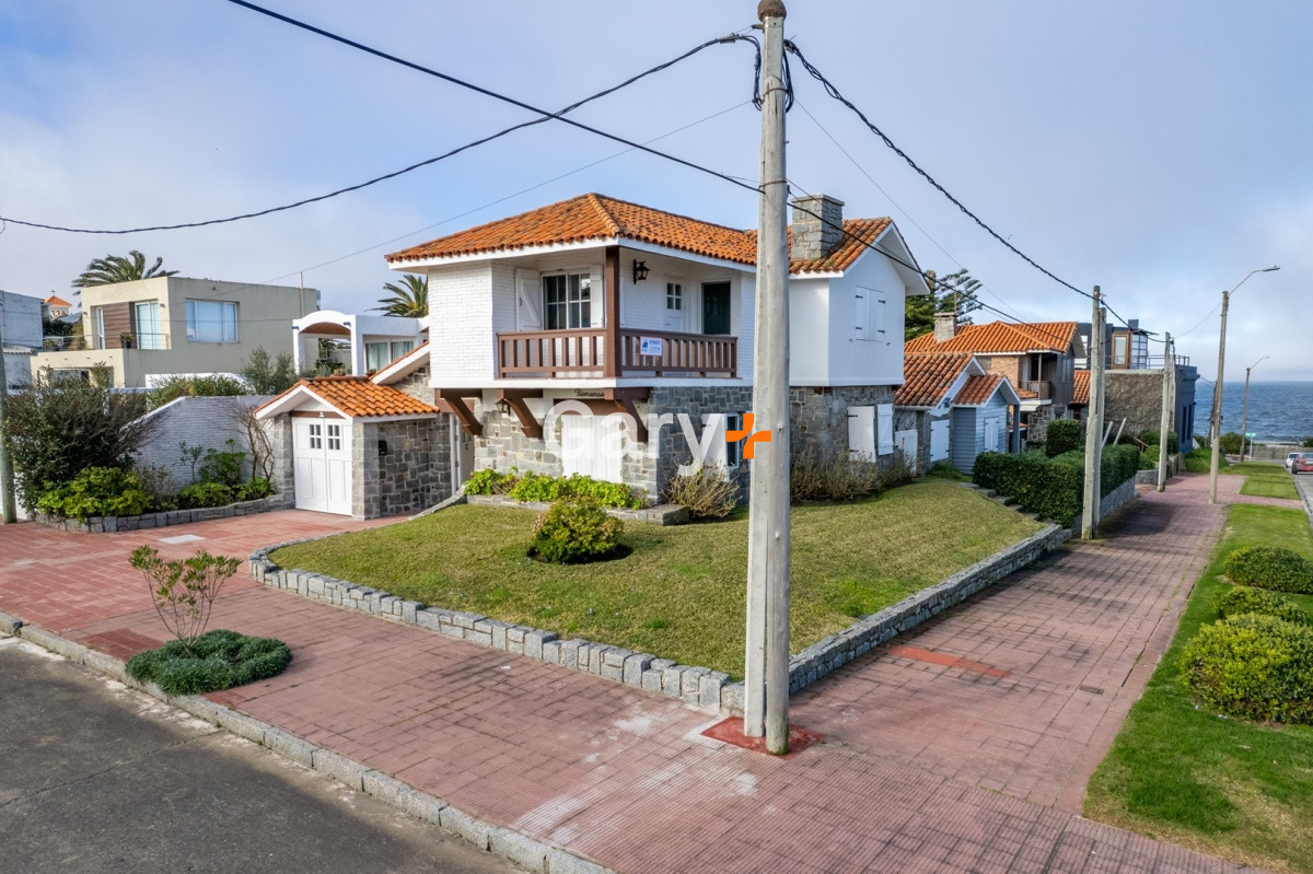 Casa ID.29116 - Venta casa 3 dormitorios, Peninsula.