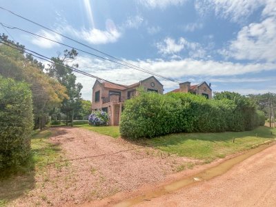 Casa en venta de 3 dormitorios  en Tio Tom  , Maldonado 