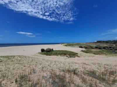 Exclusivo LOTE sobre la Playa en Santa Mónica