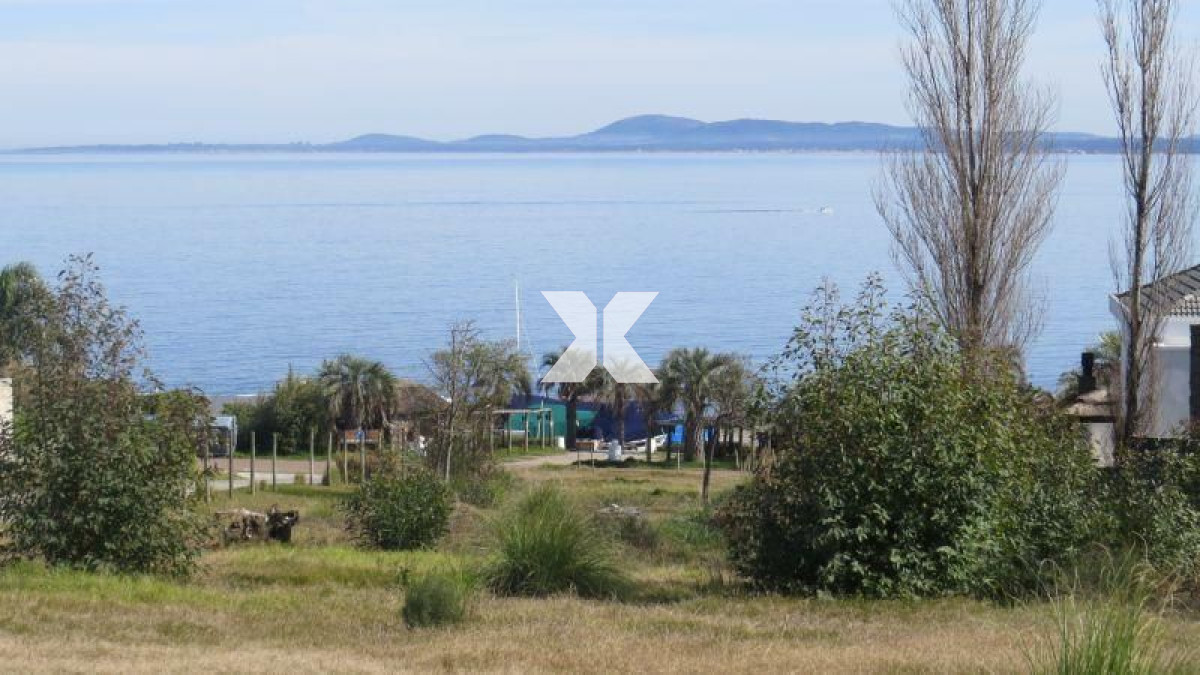 Terreno ID.130 - Terreno en venta Lomo De La Ballena 