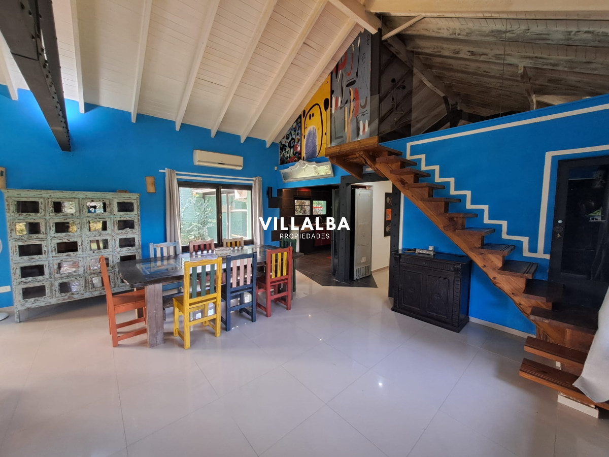 Apartamento ID.2916 - Venta de Hermosa propiedad con gran lote esquinero 