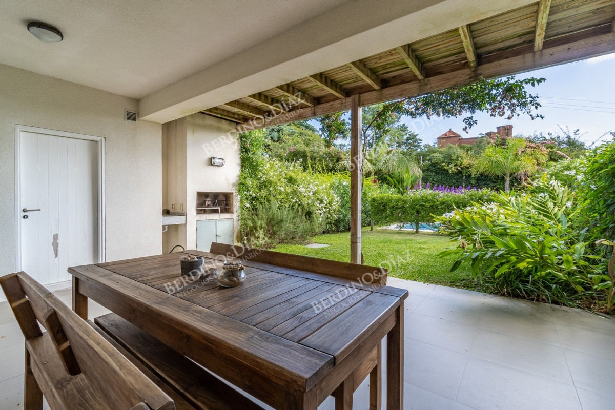 Apartamento ID.1933 - Apartamento de 3 dormitorios en Punta Ballena