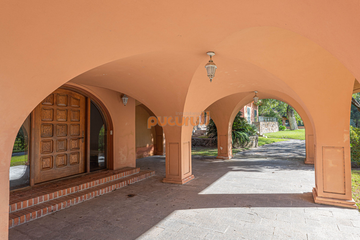 Casa ID.2501 - Casa en venta Punta Ballena 6 dormitorios