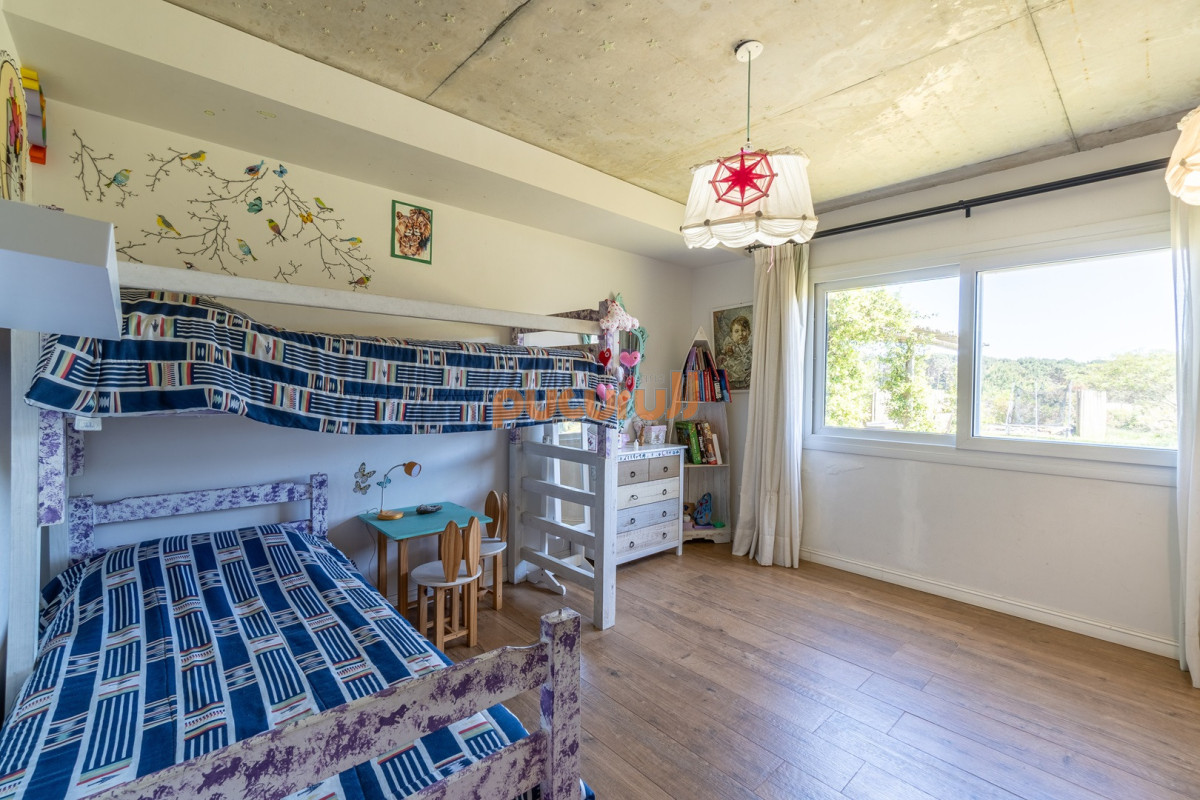 Casa ID.2475 - Casa 3 DORMITORIOS en Portezuelo Bosque, Punta Ballena