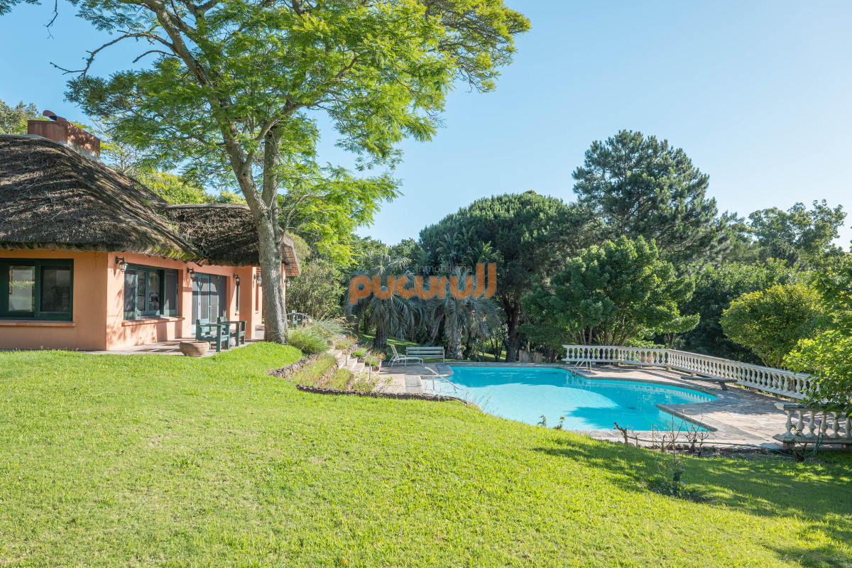 Casa ID.2501 - Casa en venta Punta Ballena 6 dormitorios