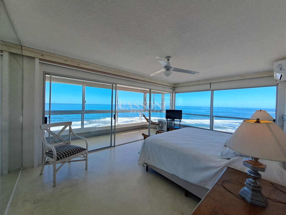 Apartamento ID.2411 - Espectacular planta 3 dormitorios y dependencia, Playa Brava