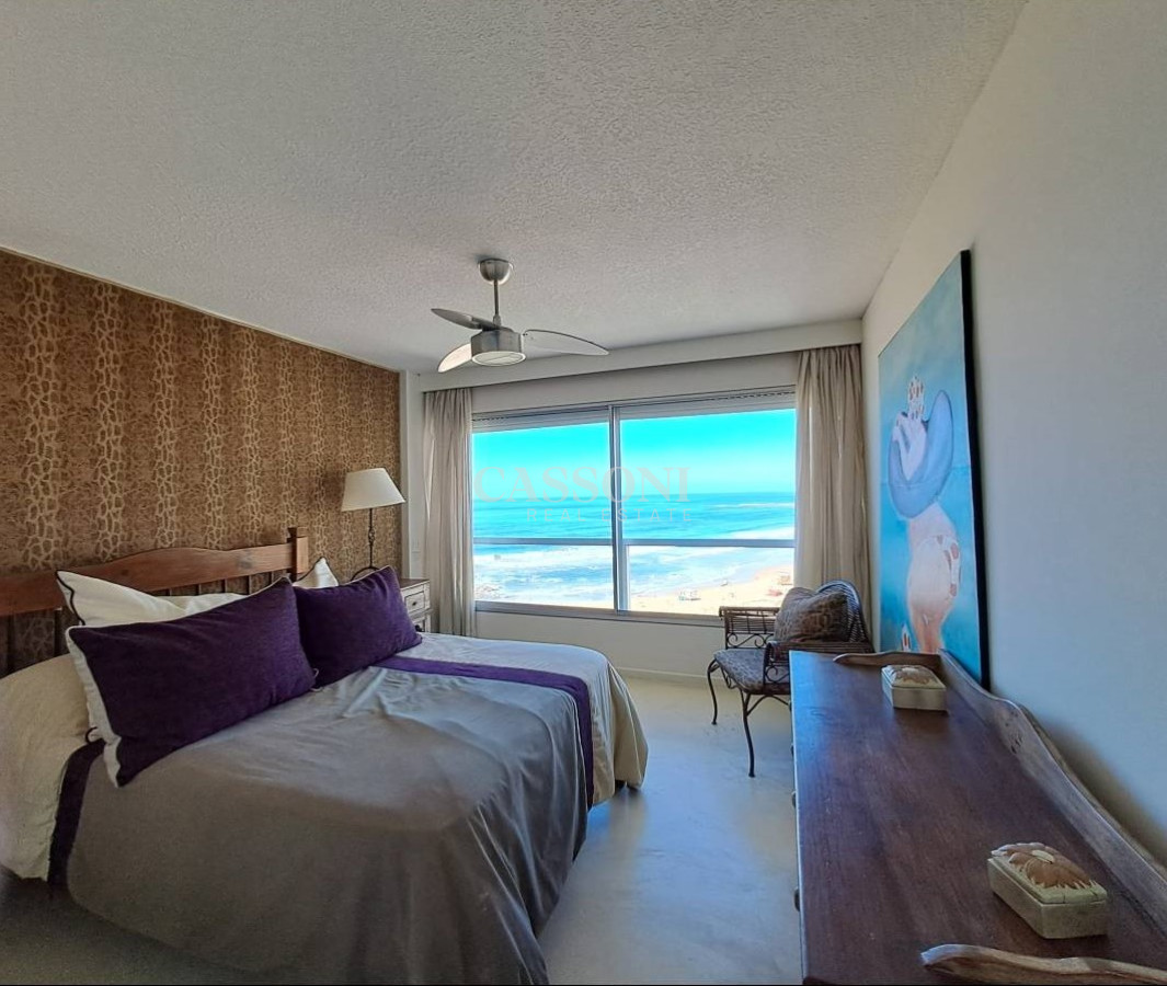 Apartamento ID.2411 - Espectacular planta 3 dormitorios y dependencia, Playa Brava