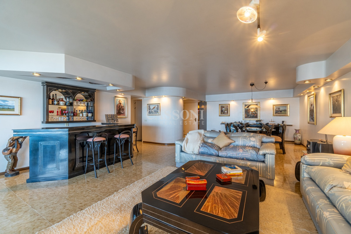 Apartamento ID.2411 - Espectacular planta 3 dormitorios y dependencia, Playa Brava