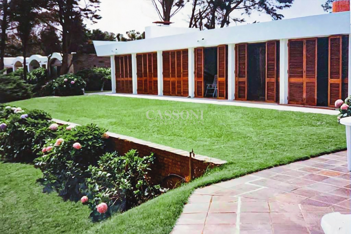 Casa ID.3688 - Casa en primera linea al mar