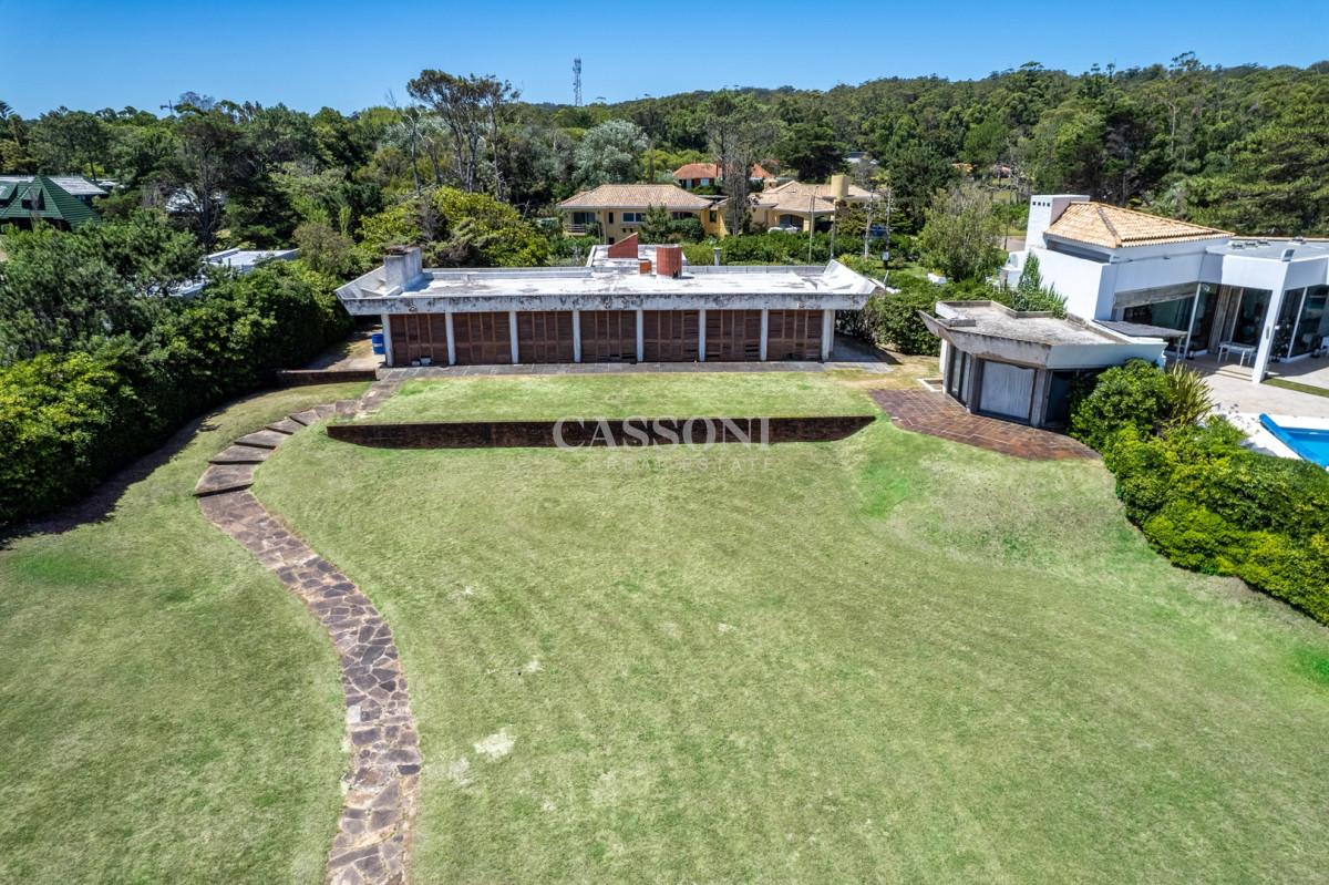 Casa ID.3688 - Casa en primera linea al mar