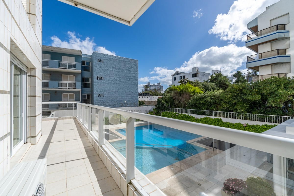 Apartamento ID.966 - Apartamento de 3 dormitorios en Playa Brava, Punta del Este