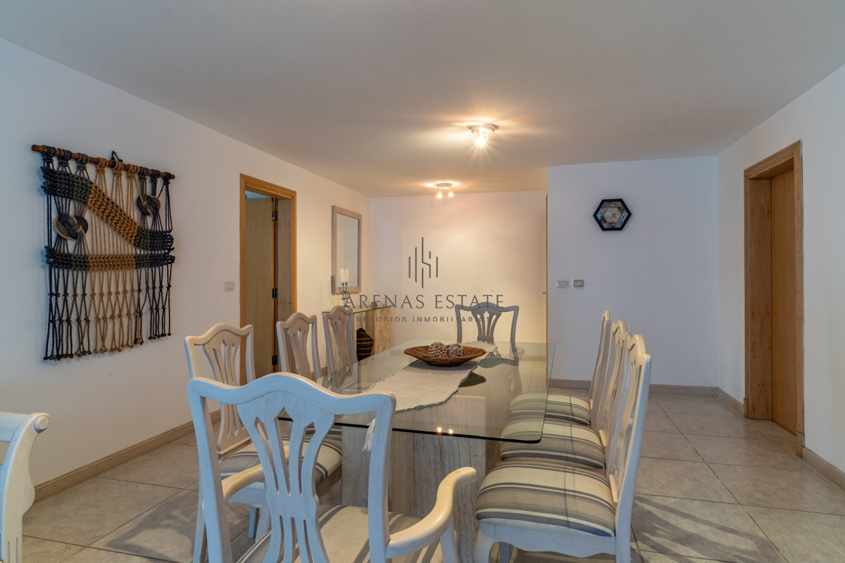 Apartamento ID.966 - Apartamento de 3 dormitorios en Playa Brava, Punta del Este