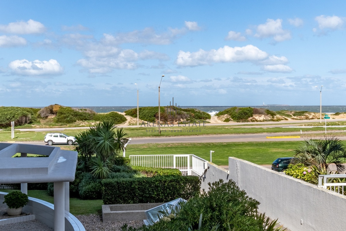 Apartamento ID.966 - Apartamento de 3 dormitorios en Playa Brava, Punta del Este