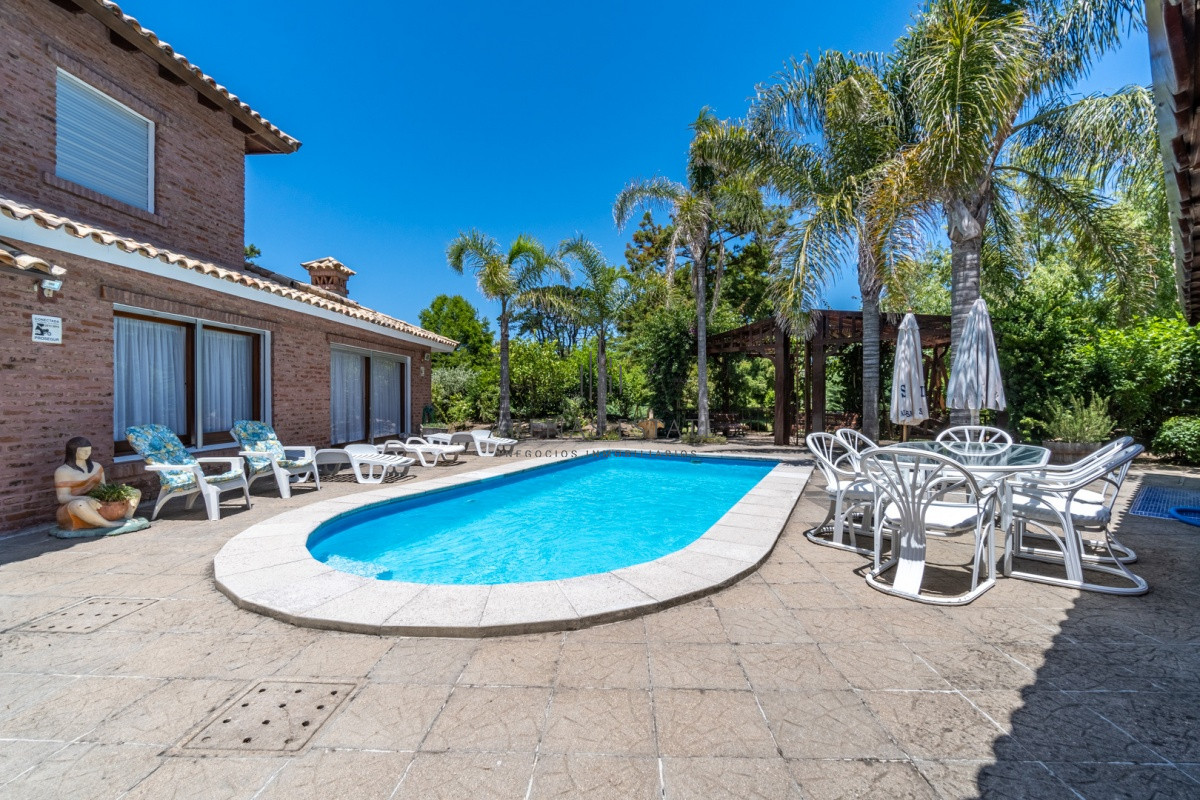 Casa ID.496 - Casa en venta Solana 5 dormitorios Punta del Este