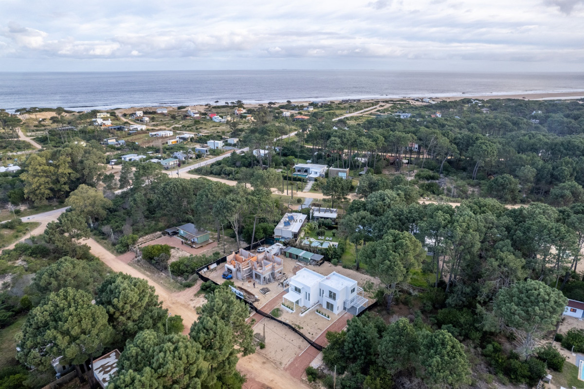 Casa ID.3065 - Casa 2 DORMITORIOS en Chihuahua, Punta Ballena