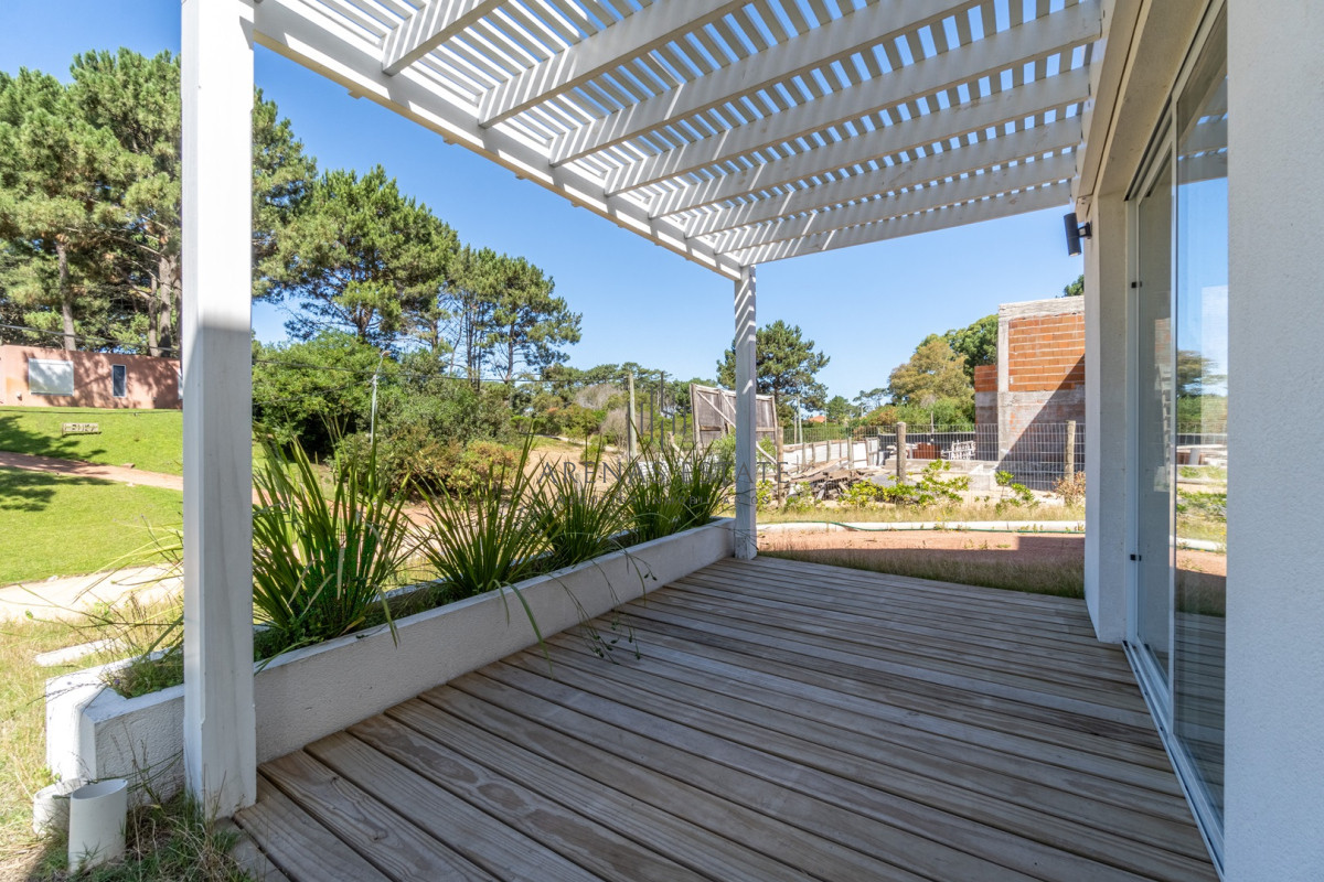 Casa ID.3065 - Casa 2 DORMITORIOS en Chihuahua, Punta Ballena