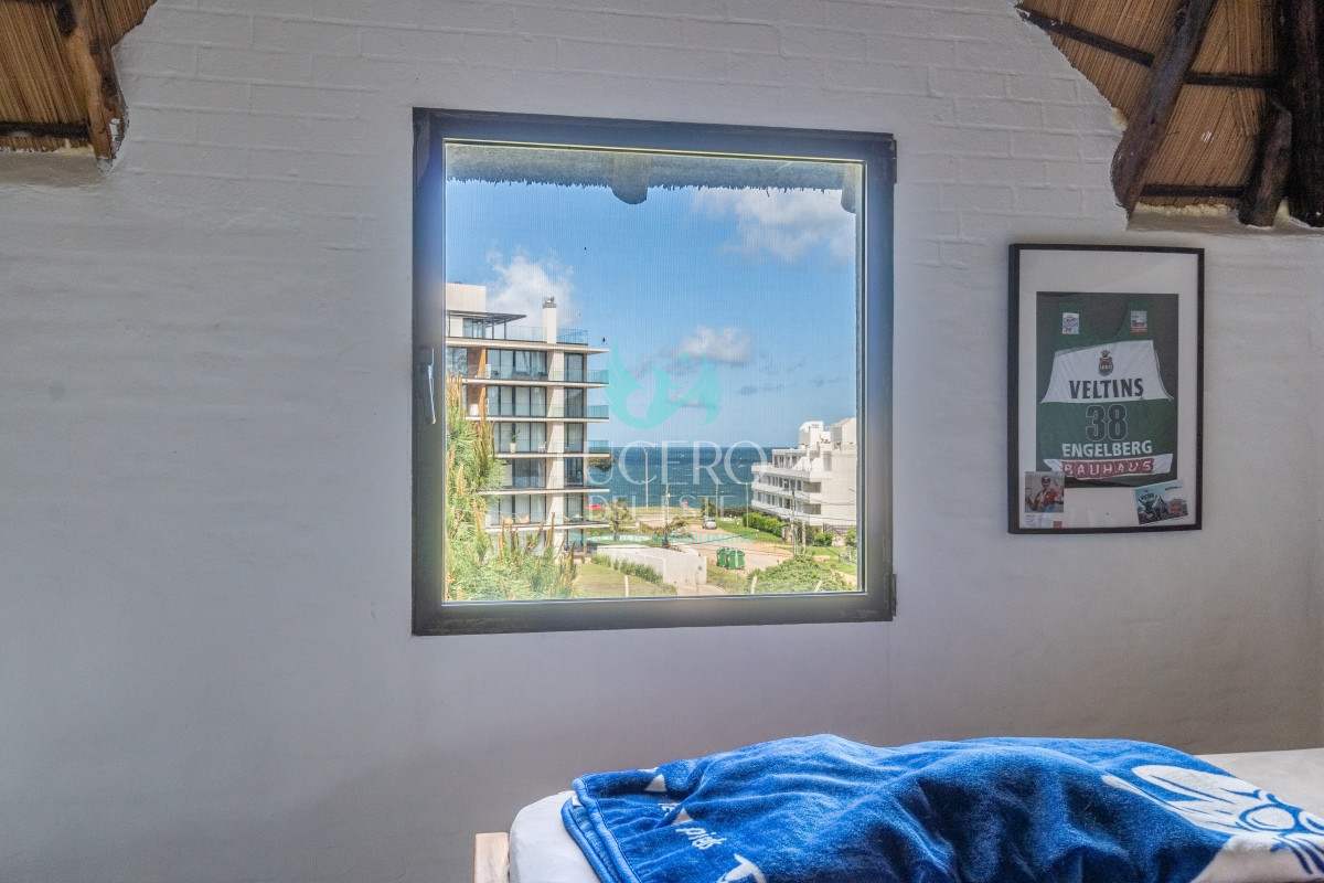 Casa ID.1697 - Casa en venta playa Mansa 