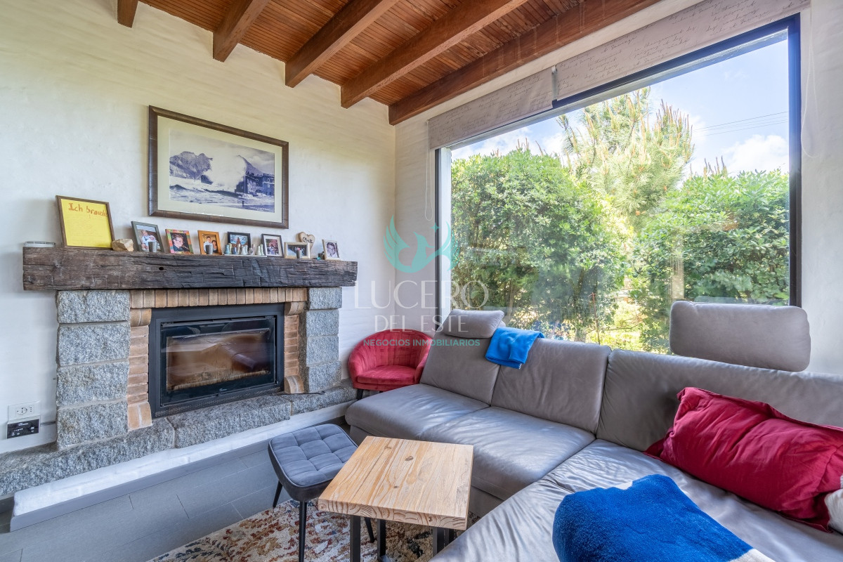 Casa ID.1697 - Casa en venta playa Mansa 