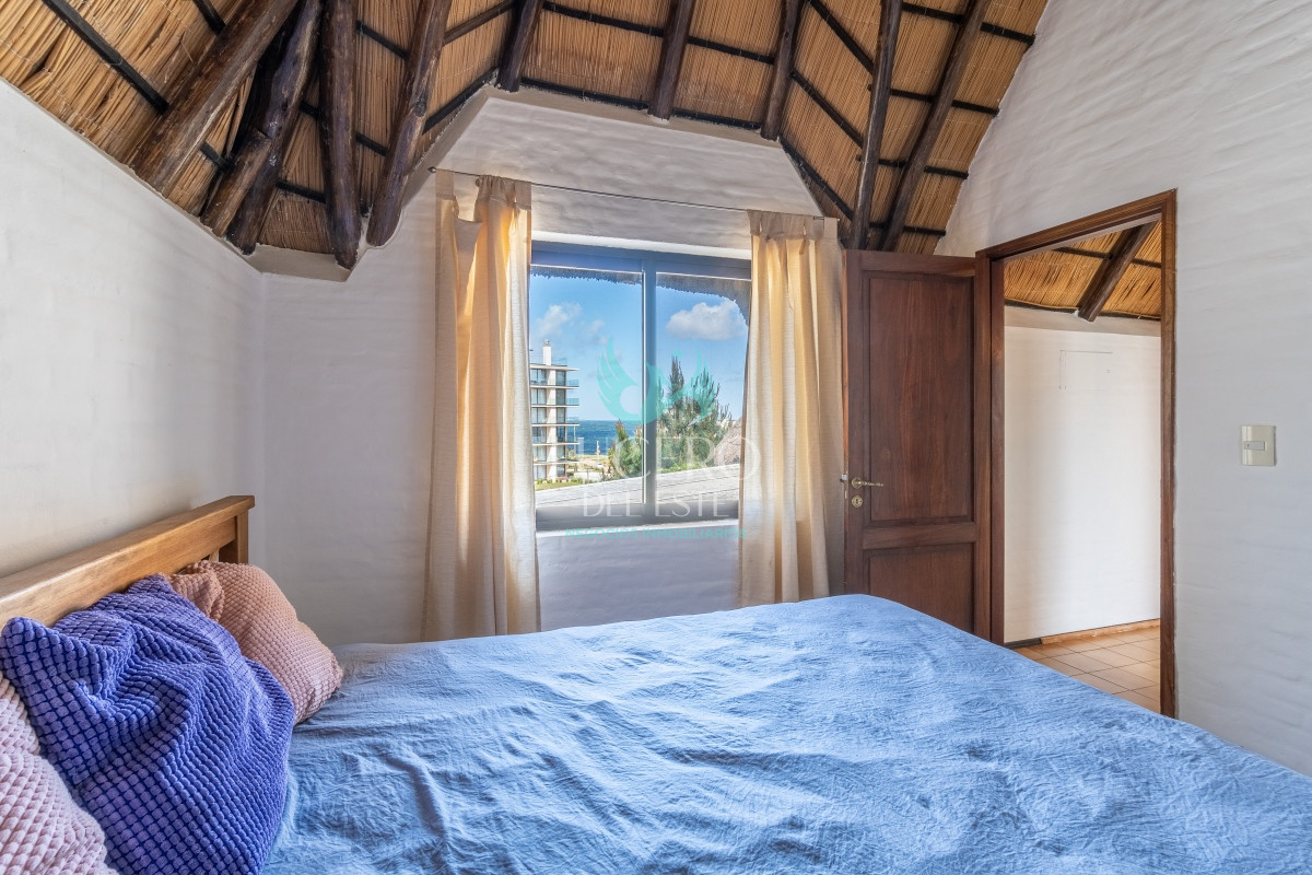 Casa ID.1697 - Casa en venta playa Mansa 