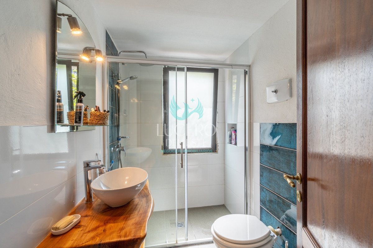 Casa ID.1697 - Casa en venta playa Mansa 