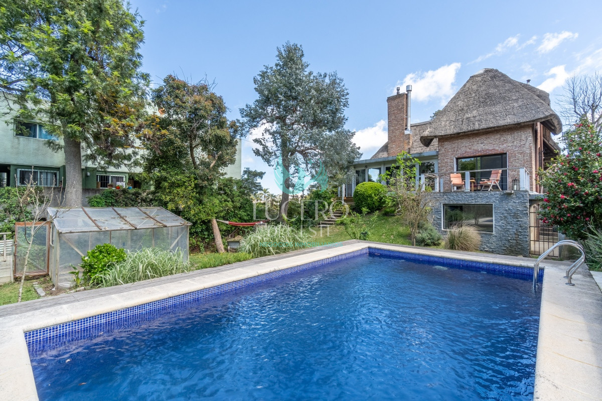 Casa ID.1697 - Casa en venta playa Mansa 