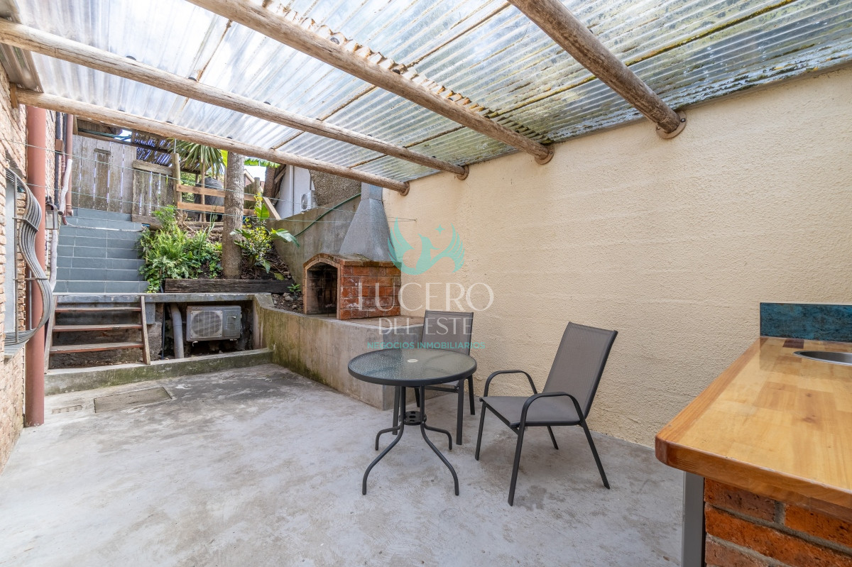 Casa ID.1697 - Casa en venta playa Mansa 