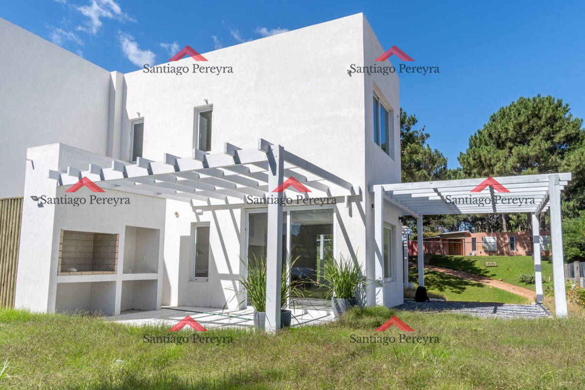 Casa ID.15364 - Casa 2 DORMITORIOS en Chihuahua, Punta Ballena