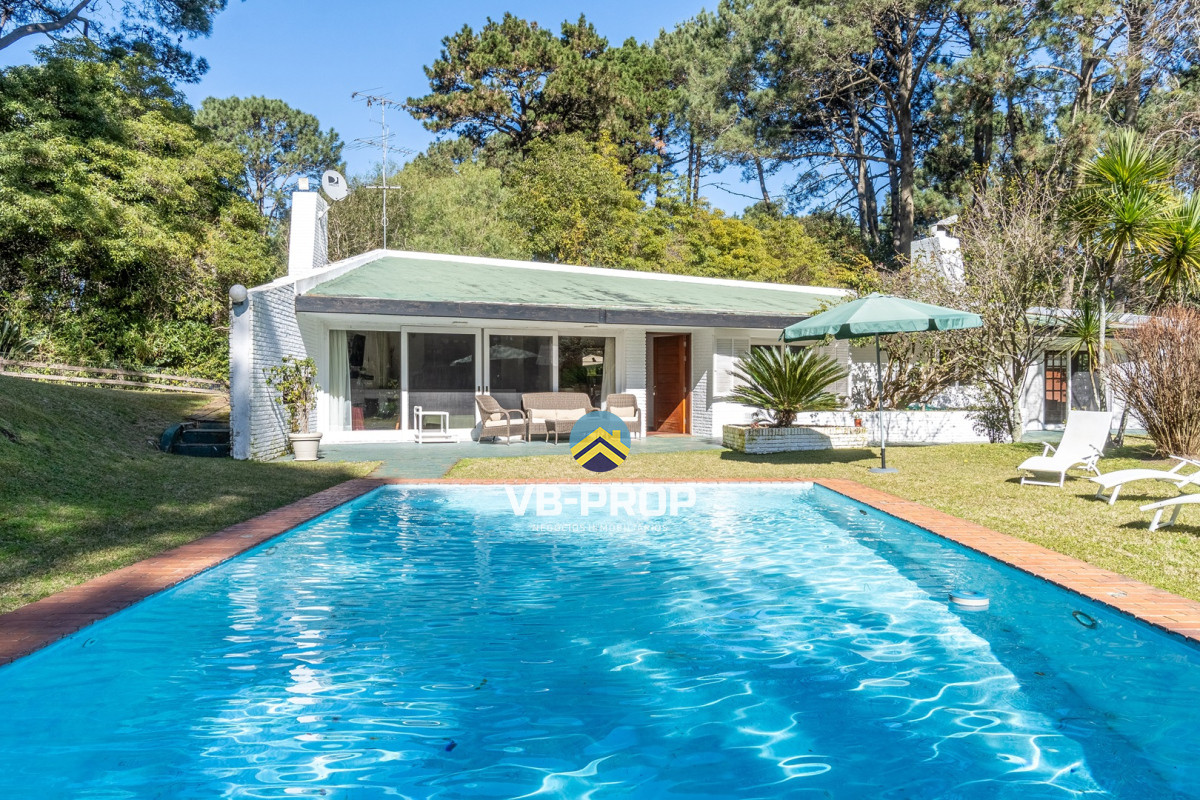 Casa ID.60 - Casa en venta Portezuelo Bosque  3 dormitorios