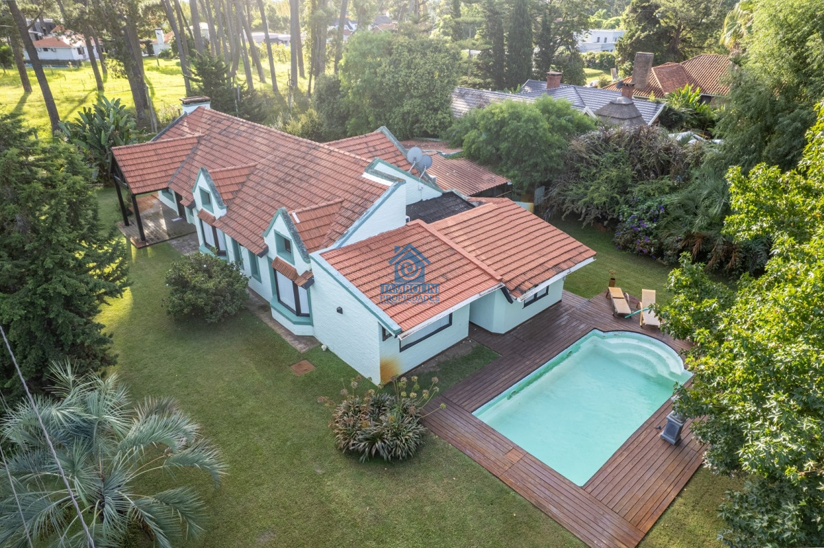Casa ID.451 - Hermosa propiedad 3 dormitorios, Punta del Este 