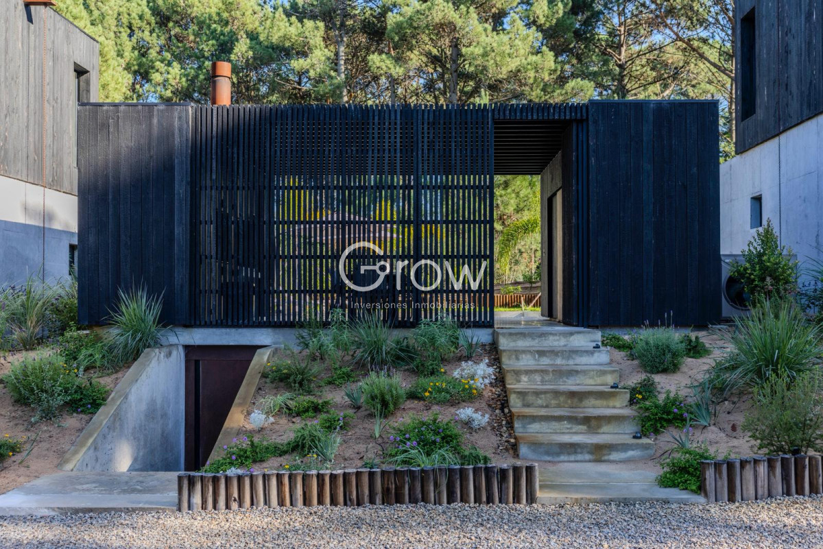 Casa ID.2279 - Casa 3 DORMITORIOS en Club del Lago, Punta Ballena