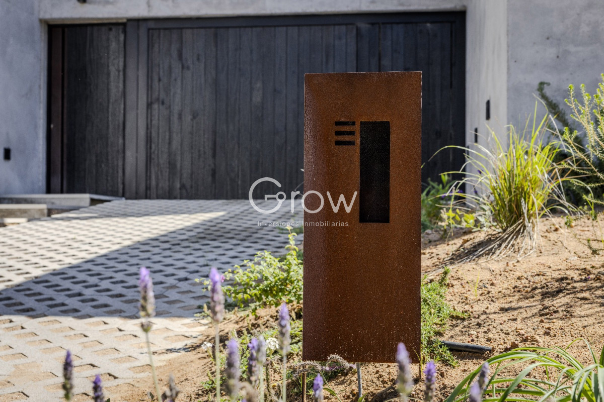 Casa ID.2277 - Casa 3 DORMITORIOS en Club del Lago, Punta Ballena