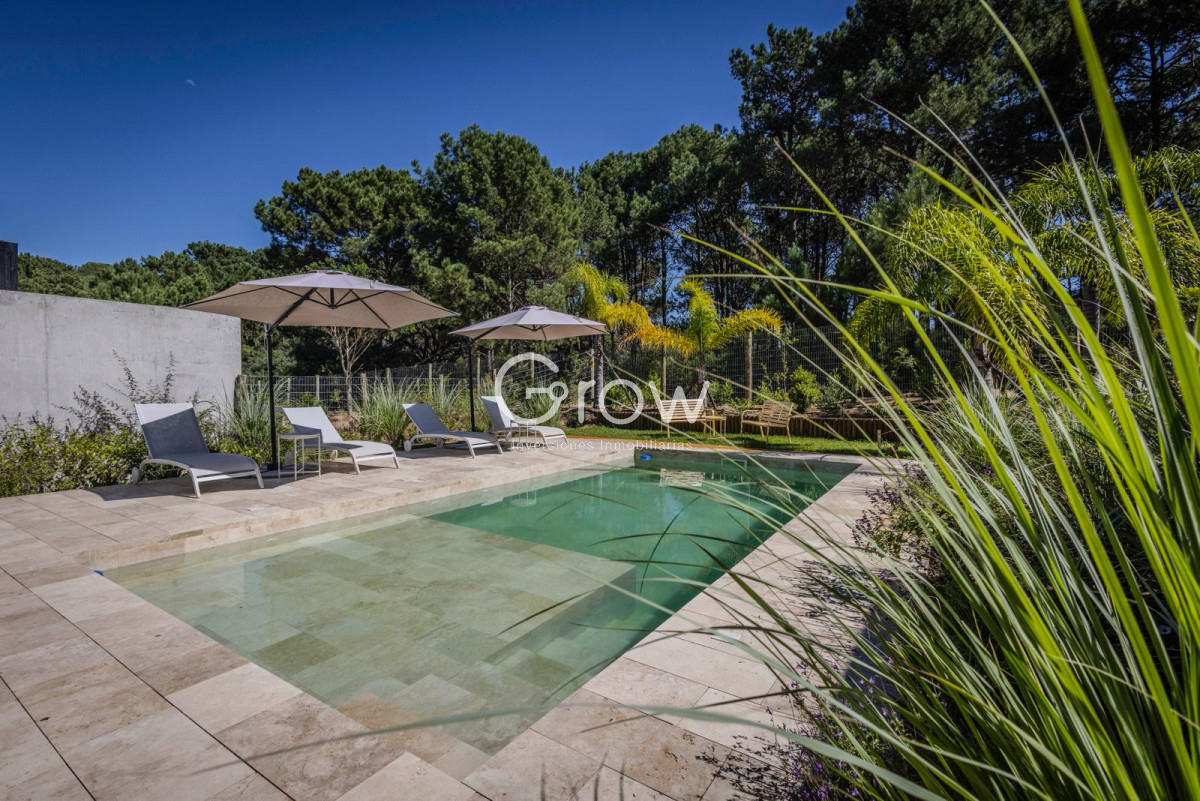 Casa ID.2279 - Casa 3 DORMITORIOS en Club del Lago, Punta Ballena