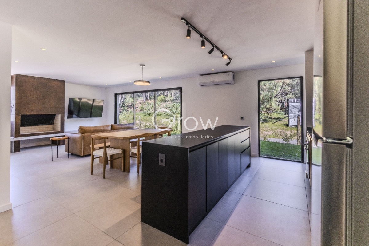 Casa ID.2277 - Casa 3 DORMITORIOS en Club del Lago, Punta Ballena