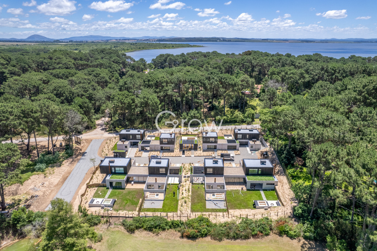 Casa ID.2277 - Casa 3 DORMITORIOS en Club del Lago, Punta Ballena