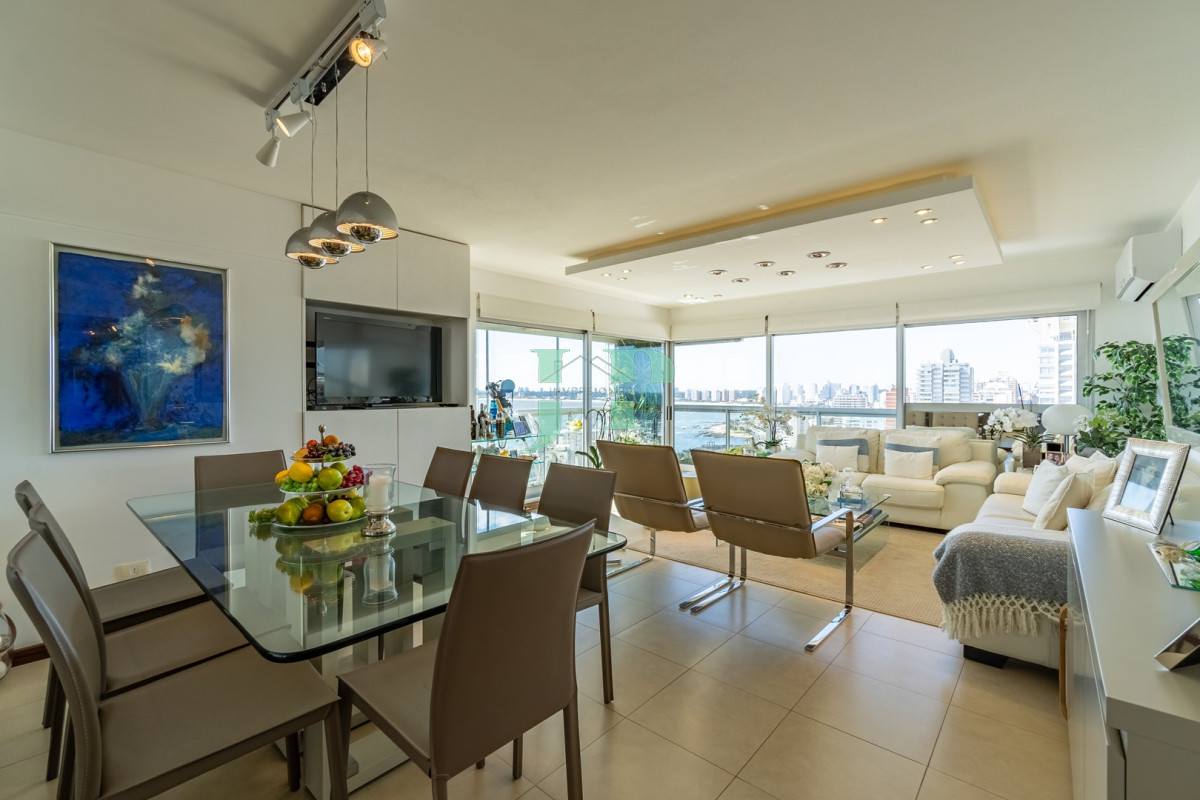 Apartamento ID.628 - Venta de apartamento 3 DORMITORIOS con vista al Mar 