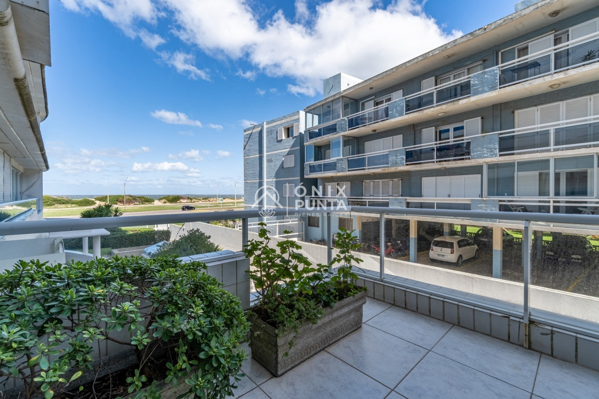 Apartamento ID.65 - Apartamento de 3 dormitorios en Playa Brava, Punta del Este