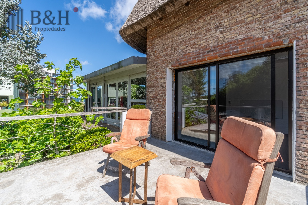 Casa ID.4281 - Casa en venta playa Mansa 