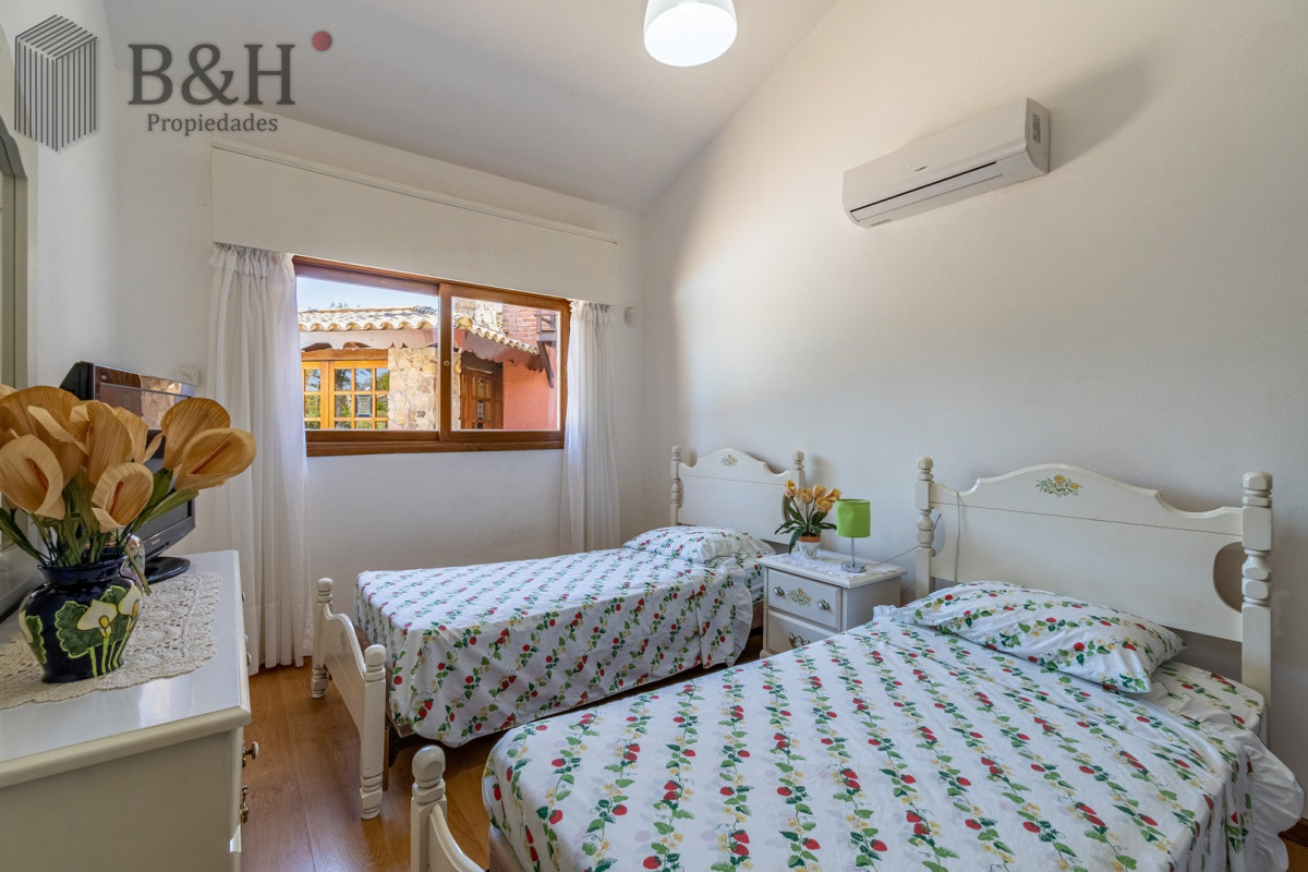Casa ID.1062 - Casa en venta Solana 5 dormitorios, Punta Ballena