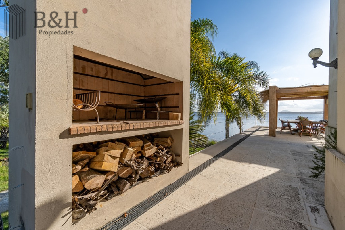 Chacra ID.4892 - Chacra en Venta Laguna Sauce 6 dormitorios