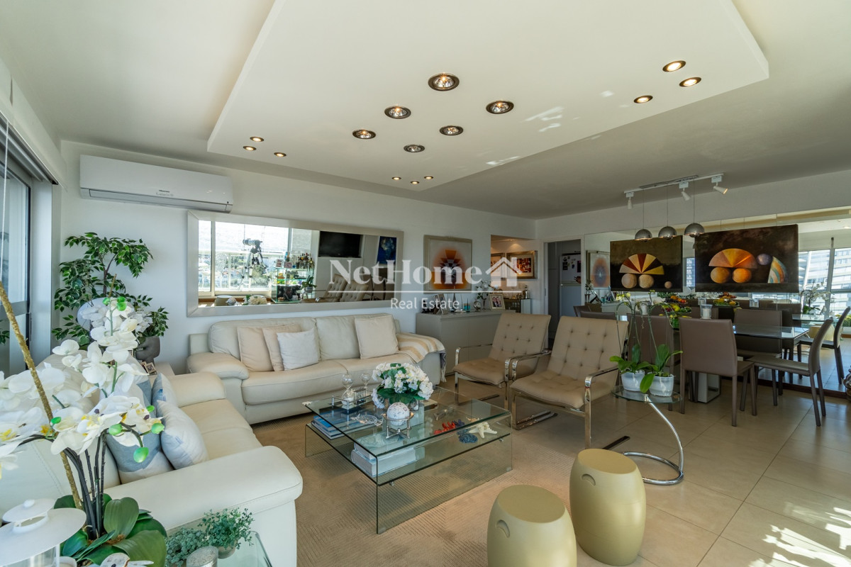Apartamento ID.508 - Venta de apartamento 3 DORMITORIOS con vista al Mar 