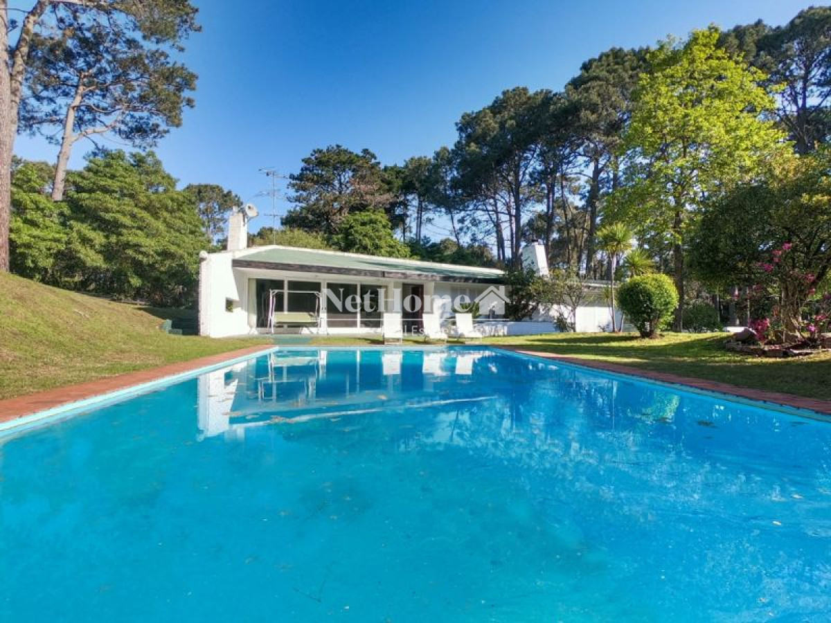 Casa ID.66 - Portezuelo Casa 3 dormitorios Muy amplio Terreno